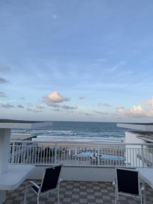 Arya Blu Inn And Suites Ormond Beach Δωμάτιο φωτογραφία